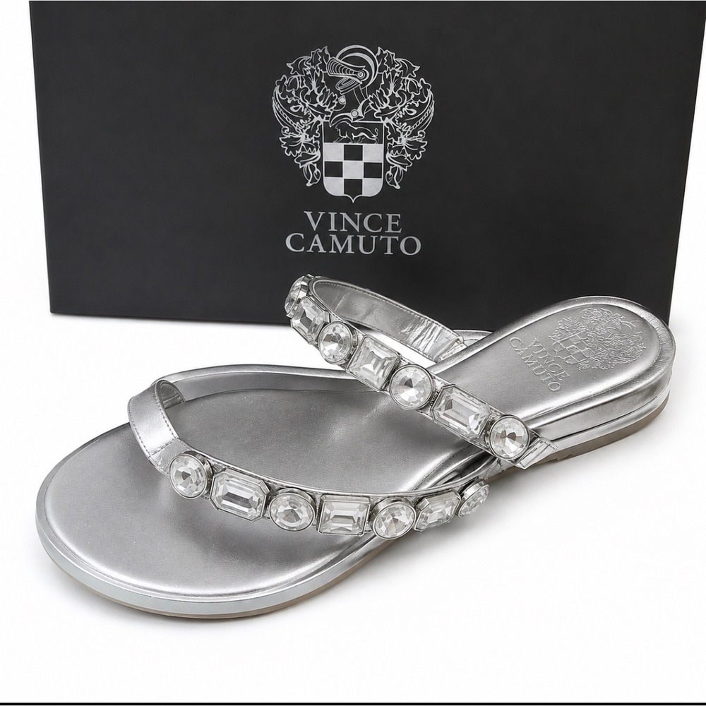 Vince Camuto Silver Crystal Rhinestone Jeweled Thong Sandals Glamoratti NIB 7.5